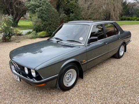 BMW 5 Series E28 518i Saloon 7