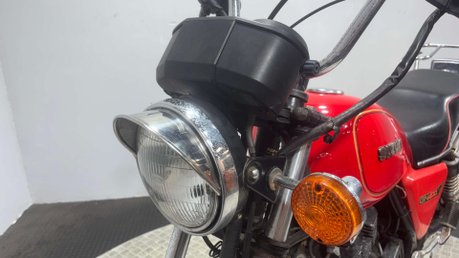 Suzuki GN 1983 1 OWNER PROJECT BIKE SPARES OR REPAIR CLASSIC 400CC 23