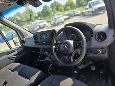 Mercedes-Benz Sprinter 2.1 316 CDI Panel Van 5dr Diesel Manual RWD L2 H2 Euro 6 (163 ps) 16