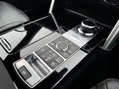 Land Rover Discovery TD6 HSE 32