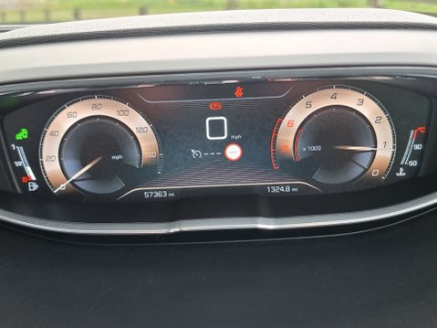 Peugeot 5008 PURETECH S/S GT LINE 47