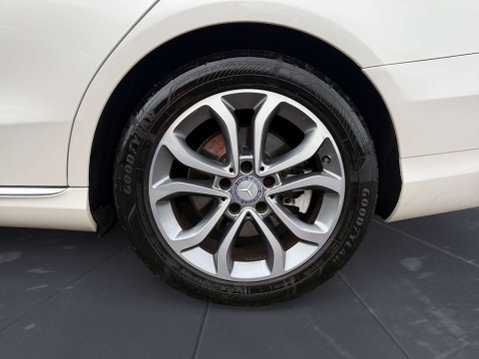 Mercedes-Benz C Class 2.0 C200 Sport Auto 4dr 15