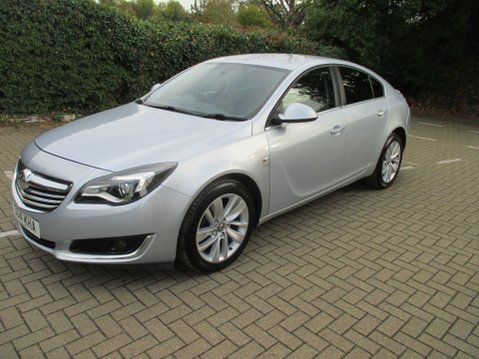 Vauxhall Insignia 1.8 16V SRi Euro 5 5dr 2