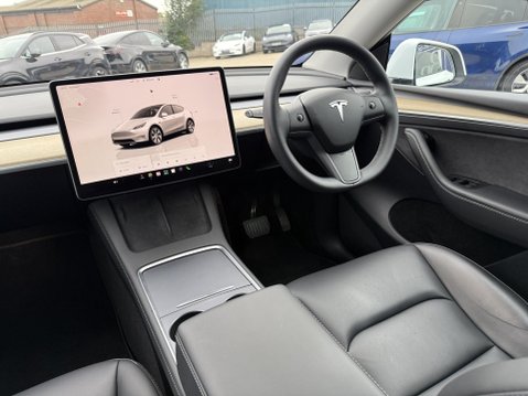 Tesla Model Y SUV 5dr Electric Auto RWD (346 ps) 29