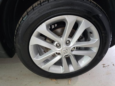 Nissan Juke 1.2 DIG-T N-Connecta Euro 6 (s/s) 5dr 49