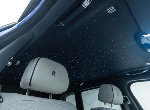 Rolls-Royce Cullinan Series II BLACK BADGE 16