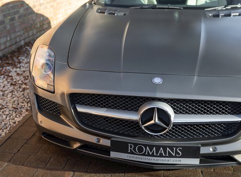 Mercedes-Benz SLS AMG 21