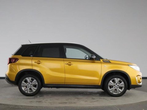 Suzuki Vitara SZ-T 4