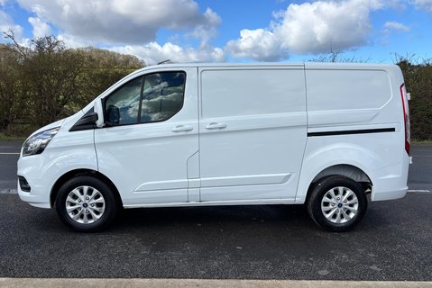 Ford Transit Custom 280 130 ps L1 Limited Panel Van - Sat Nav 7
