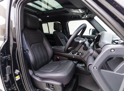 Land Rover Defender 110 P400 X 10