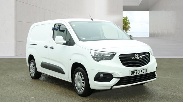 Vauxhall Combo LWB L2H1 Low Roof Sportive 2300 Air Con Sensors EURO 6 NO VAT 2