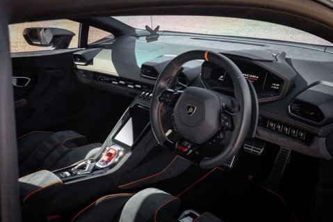 Lamborghini Huracan 5.2 V10 Sterrato LDF 4WD Euro 6 (s/s) 2dr 21