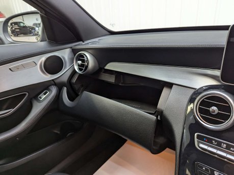Mercedes-Benz C Class 2.1 C250 AMG Line Bluetec Auto 5dr 91