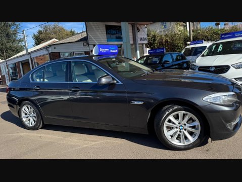 BMW 5 Series 3.0 525d SE Steptronic Euro 5 4dr 8