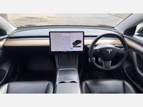 Tesla Model 3 Model 3 Long Range AWD 4WD 4dr 5