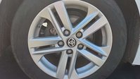 Toyota Corolla 1.8 VVT-h GPF Icon Tech Touring Sports 5dr Petrol Hybrid CVT Euro 6 (s/s) ( 10