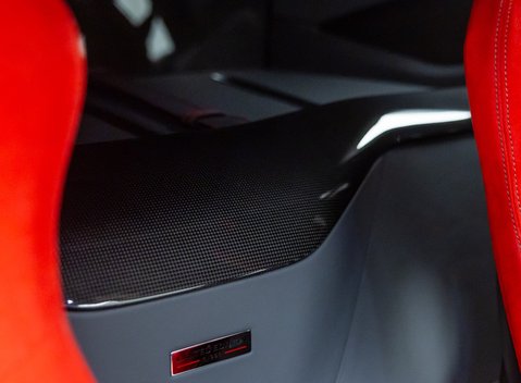 Ferrari 812 Competizione 16