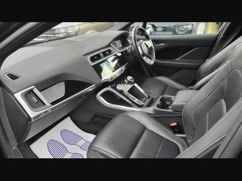 Jaguar I-Pace BLACK 2