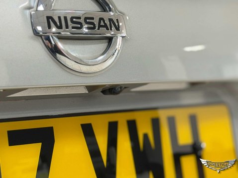 Nissan Qashqai 1.2 DIG-T N-Connecta 2WD Euro 6 (s/s) 5dr 18