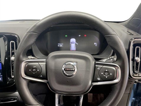 Volvo XC40 Recharge 69kWh Plus SUV 5dr Electric Auto (231 ps) 13