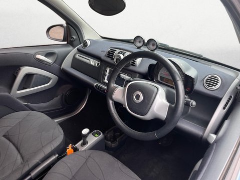 Smart Fortwo Coupe 1.0 MHD Passion SoftTouch Euro 5 (s/s) 2dr 14