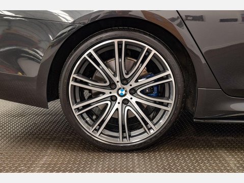 BMW 5 Series 3.0 540i GPF M Sport Auto xDrive Euro 6 (s/s) 4dr 81
