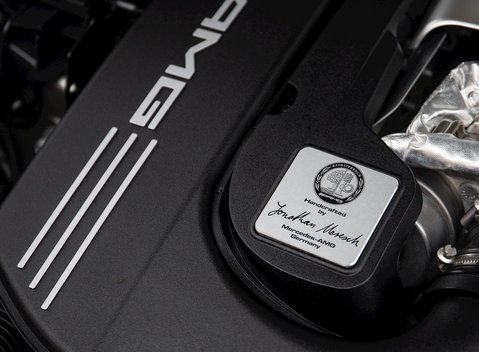 Mercedes-Benz GLC 63 4Matic 29