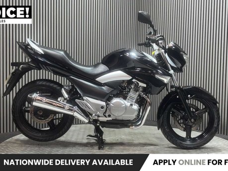 Suzuki Inazuma GW 2013 ONLY 12K NEW MOT WARRANTY 250CC COMMUTER BIKE
