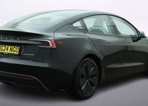 Tesla Model 3 (Dual Motor) Long Range Saloon 4dr Electric Auto 4WDE (306 ps) 9