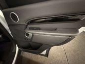 Land Rover Discovery 3.0 Discovery SE SD6 Auto 4WD 19