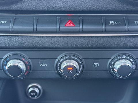 Audi A3 1.0 TFSI SE Technik 5dr 24