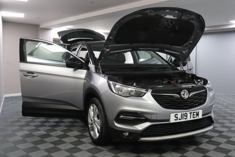 Vauxhall Grandland X SPORT NAV S/S 11