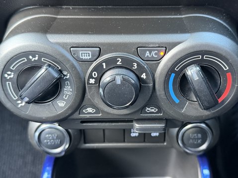Suzuki Ignis 1.2 Dualjet 12V Hybrid SZ-T 5dr 26