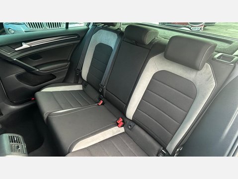 Volkswagen Golf 2.0 TSI BlueMotion Tech R DSG 4Motion Euro 6 (s/s) 5dr 28
