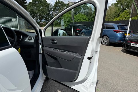Peugeot 3008 HDI ACTIVE - MOT APRIL 2027 - PART EX TO CLEAR 20