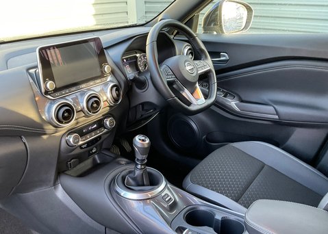 Nissan Juke DIG-T N-CONNECTA 11