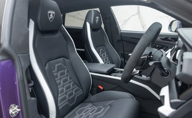 Lamborghini Urus SE 15