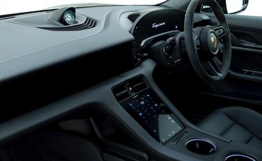 Porsche Taycan 4S Sport Turismo 15