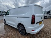 Volkswagen Transporter AUTO SWB L1H1 Commerce Pro T30 Alloys Cruise Sensors EURO 6 NO VAT 10