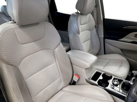 SsangYong Korando 1.5 Ventura SUV 5dr Petrol Manual Euro 6 (s/s) (163 ps) 1 Owner - Sensors 11