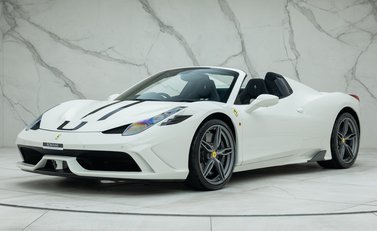 Ferrari 458 Speciale Aperta 1