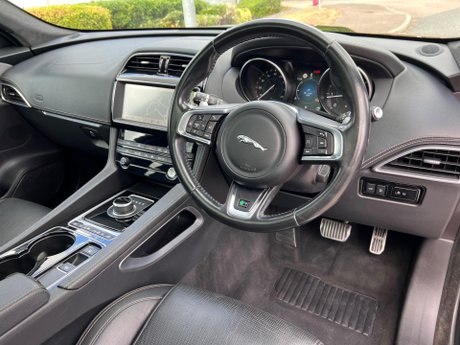 Jaguar F-Pace 2.0 D240 R-Sport Auto AWD Euro 6 (s/s) 5dr 84