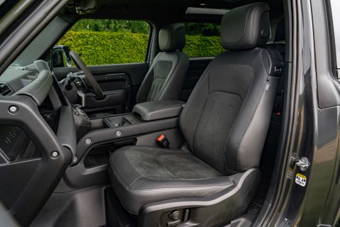 Land Rover Defender V8 Carpathian Edition 9