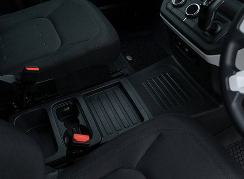 Land Rover Defender 90 Hard Top D200 16