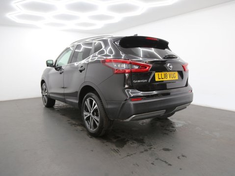 Nissan Qashqai 1.5 dCi N-Connecta Euro 6 (s/s) 5dr 7
