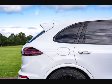 Porsche Cayenne 9