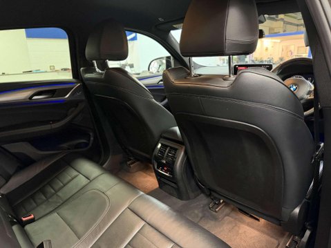 BMW X4 3.0 M40i SUV 5dr Petrol Auto xDrive Euro 6 (s/s) (354 ps) 40