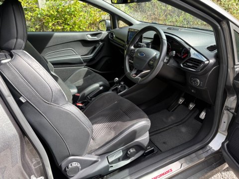 Ford Fiesta ST-3 15