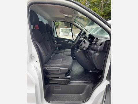 Vauxhall Vivaro 1.6 CDTi 2900 Sportive L2 H1 Euro 6 5dr 23