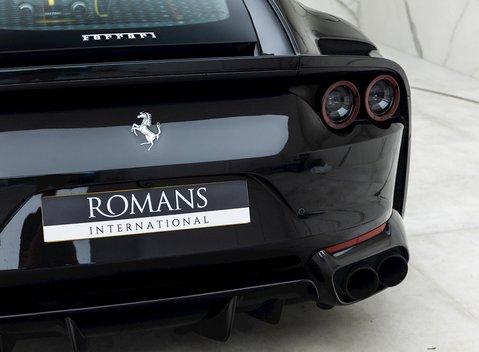 Ferrari 812 Superfast 21